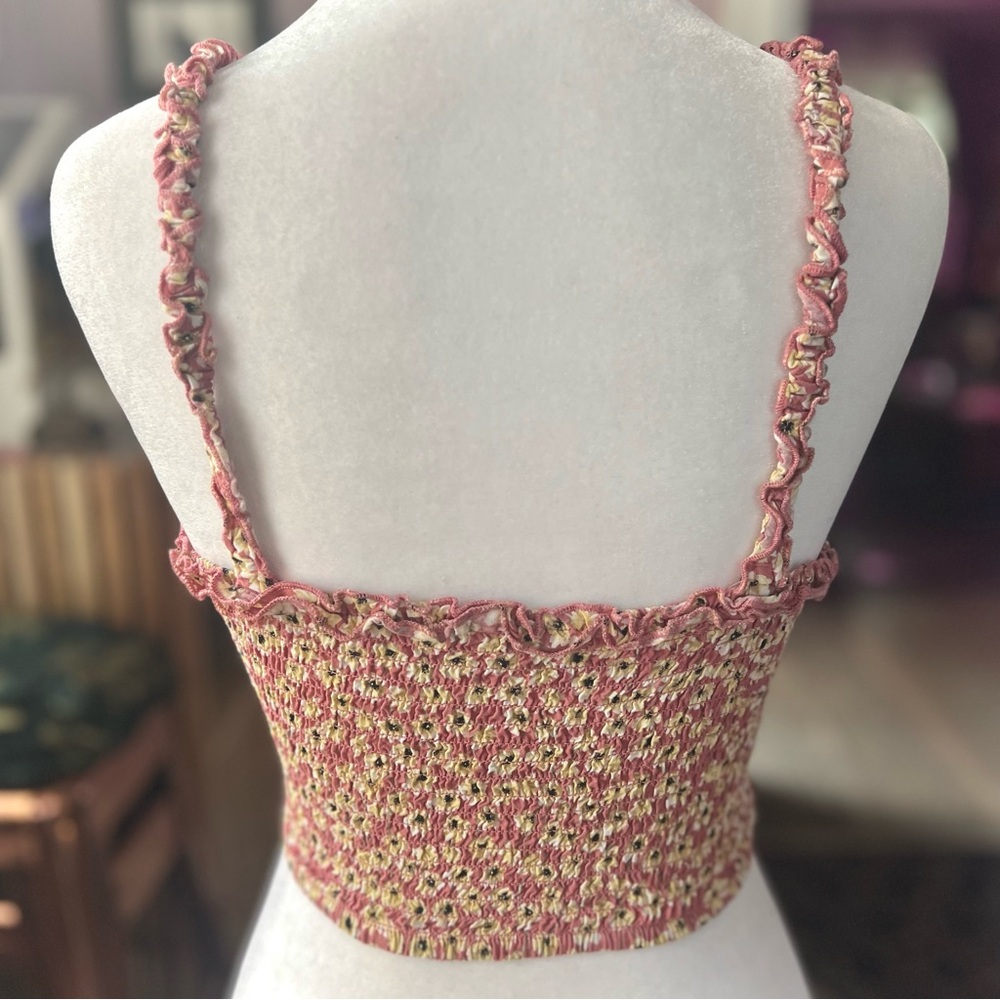 LA Hearts Ruffled Knit Crop Top - Picture 2 of 3